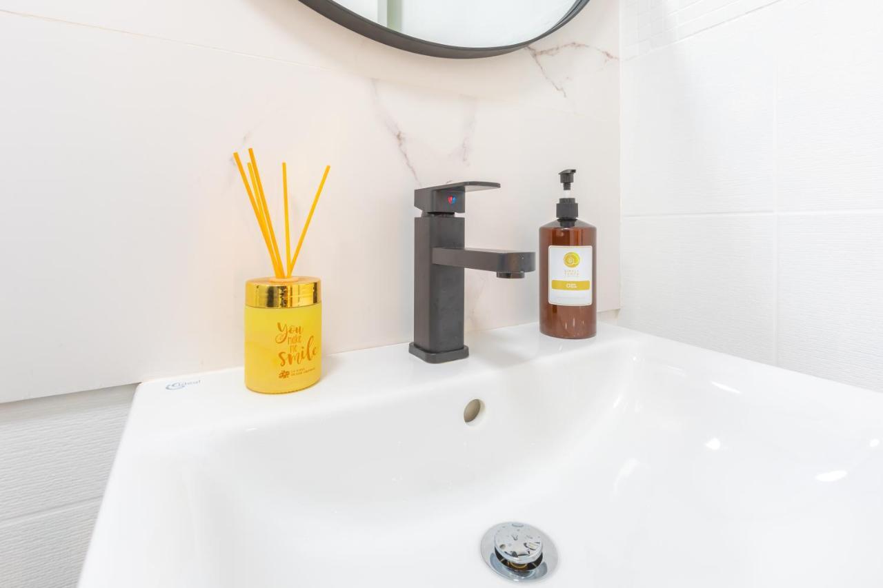Cozy On An Unbeatable Location - Centre Apartamento
